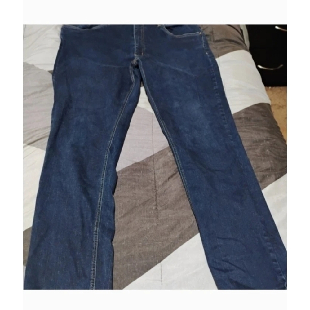 Classic Blue Women's Straight Leg Jeans